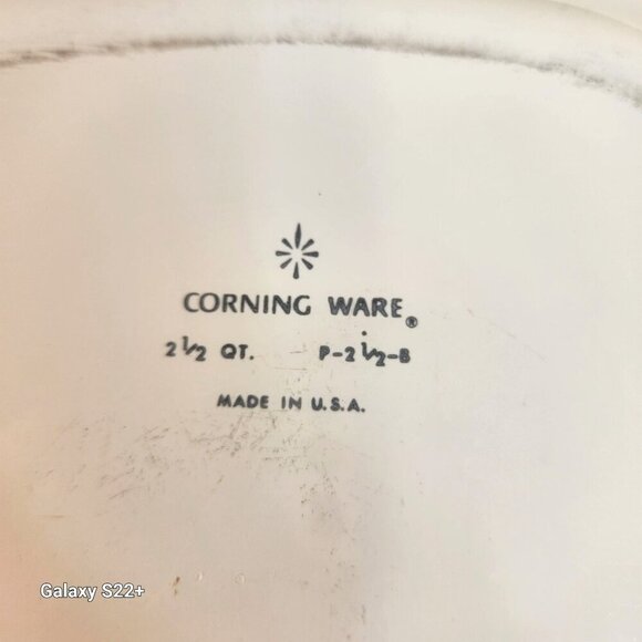 Corning Ware 2.5 Qt Blue Cornflower Casserole Dish With Lid Made In U.S.A. Durab - Picture 2 of 10